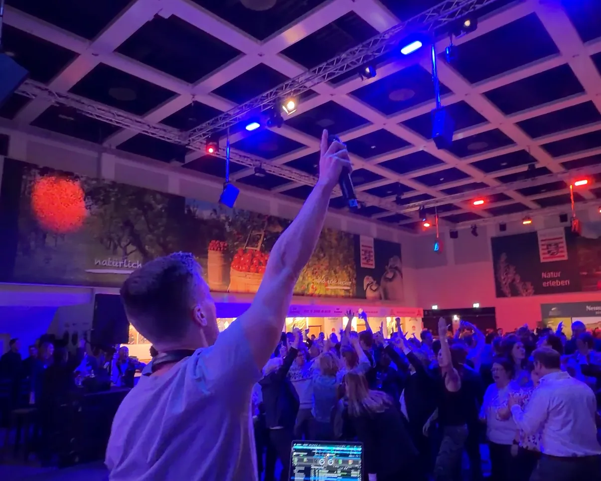 Messe & Business – DJ Jonas