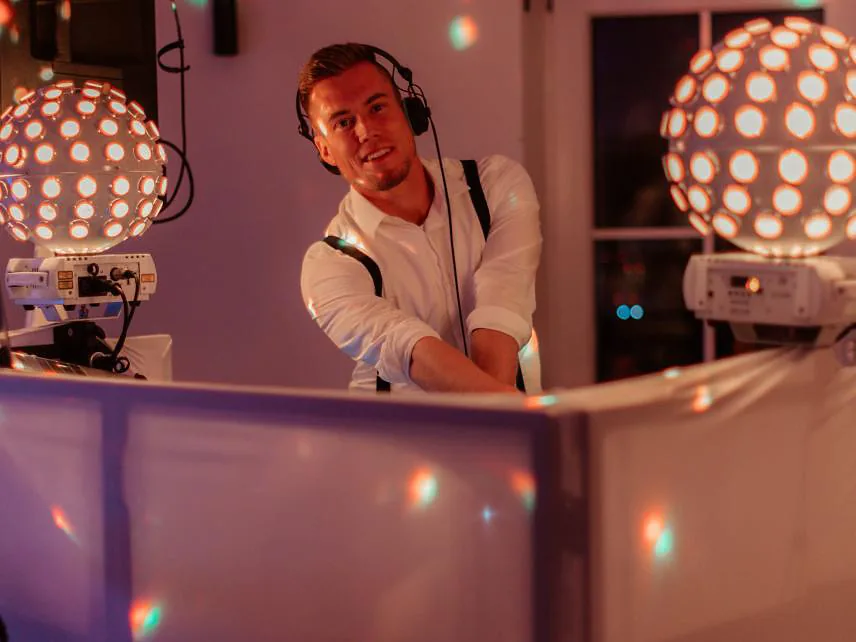 Gala & Award Night – DJ Jonas