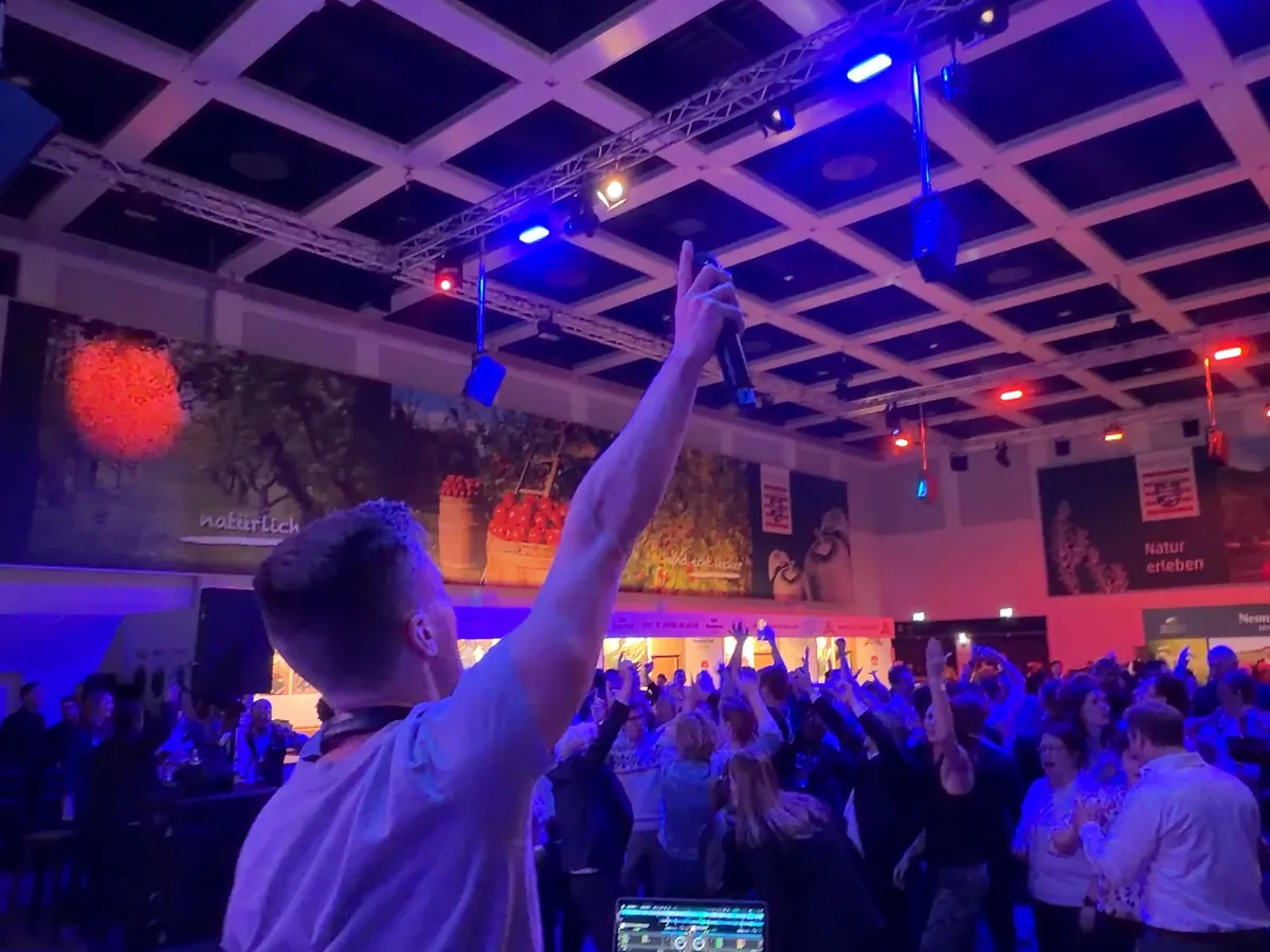 Messe & Business – DJ Jonas