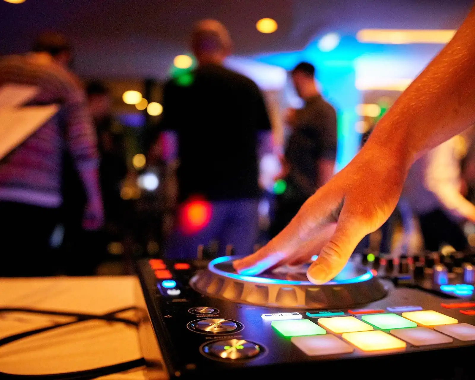 Musik & Repertoire – DJ Jonas